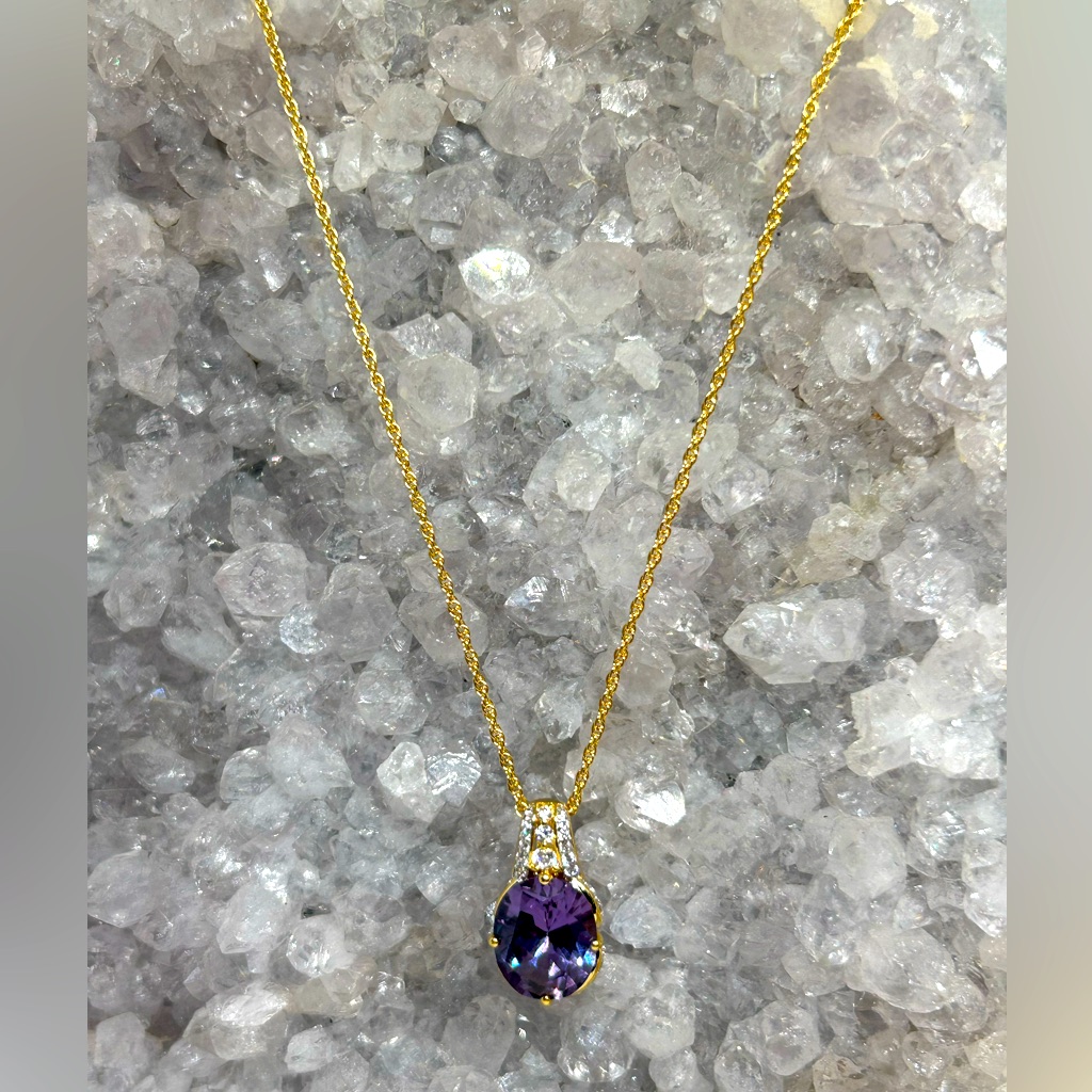 Color Change Sapphire Pendant Necklace 925